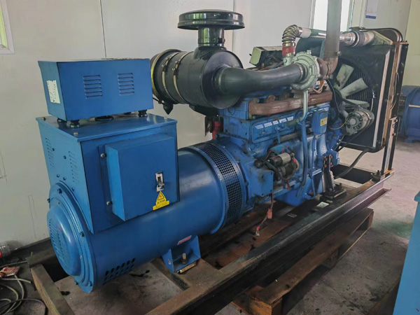 延川100kW柴油发电机组使用多级机油有哪些优缺点？